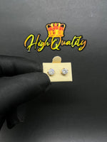Certified VVS moissanite Gold 10k